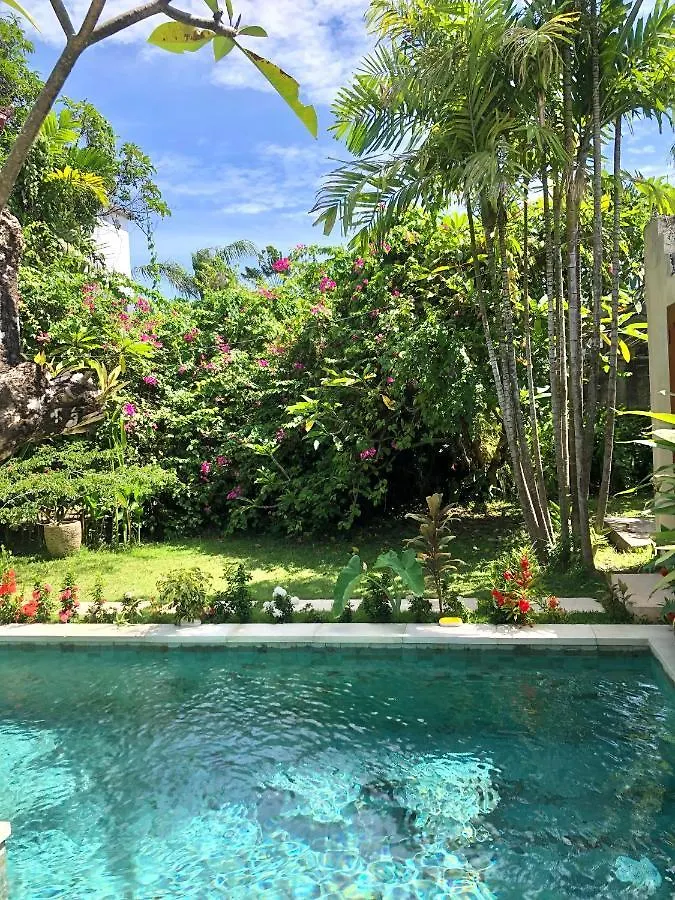 Villa Abhista Seminyak スミニャック